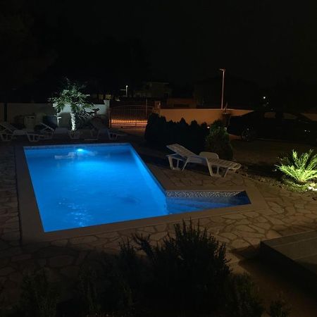 Villa Santa Barbara Vrsi Eksteriør billede